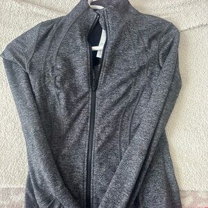 Lululemon size 8 gray zip up